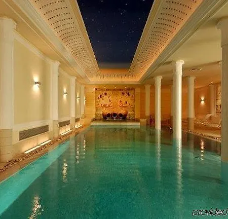 Hotel Victoria & Iside 4*