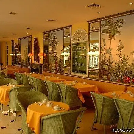 Hotel Victoria & Iside