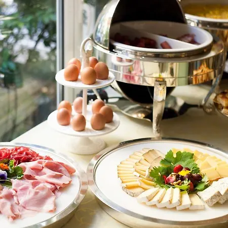 Hotel Victoria & Iside Turin