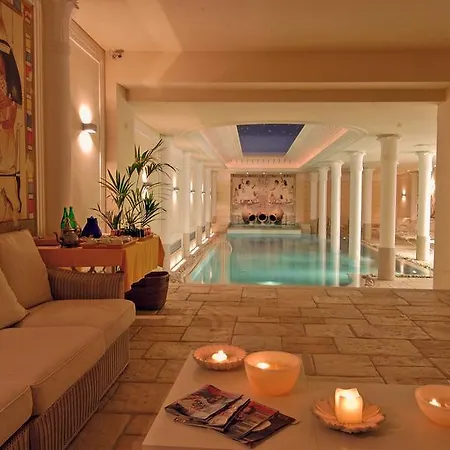 Hotel Victoria & Iside 4*