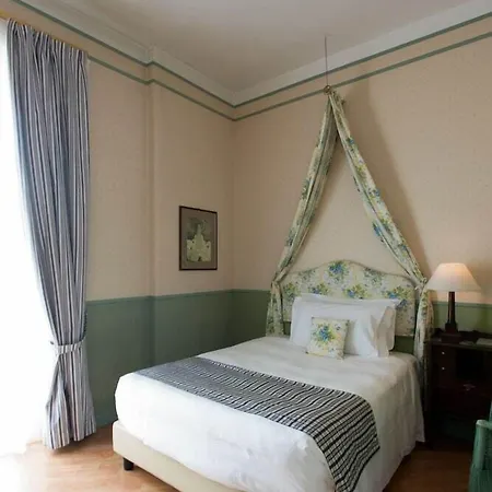 Hotel Victoria & Iside