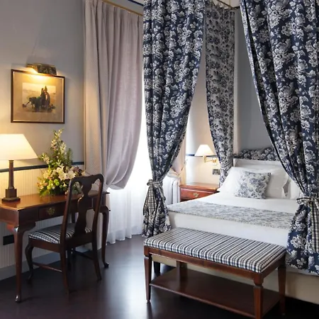 Victoria & Iside 4* Turin