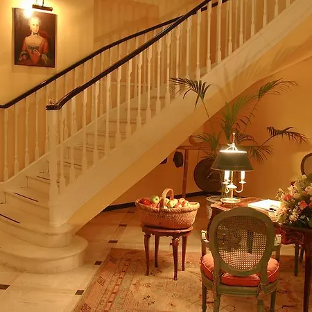 Victoria & Iside 4* Torino