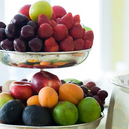 ホテル Victoria & Iside 4*