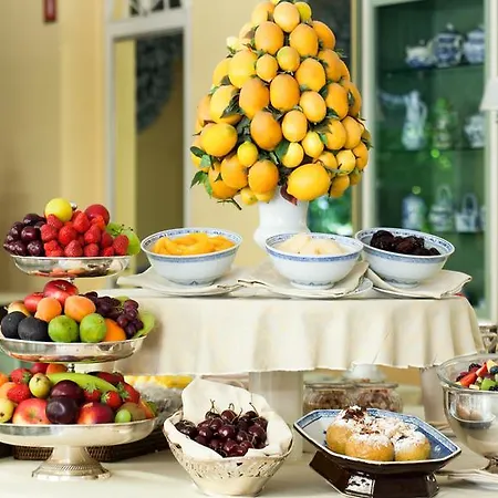 Otel Victoria & Iside 4*