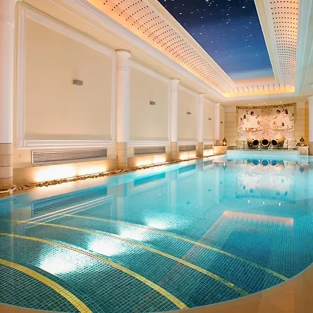 Victoria & Iside Otel 4*