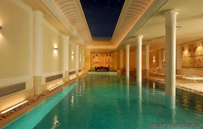 מלון Victoria & Iside 4*