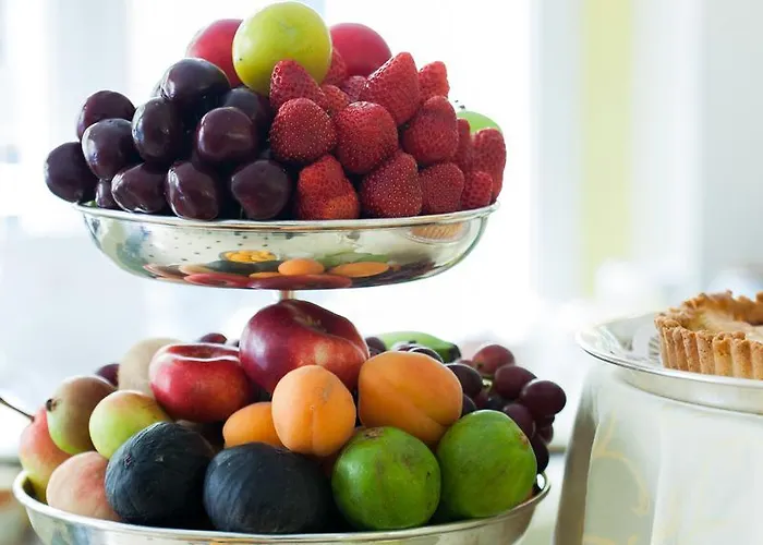 מלון Victoria & Iside 4*