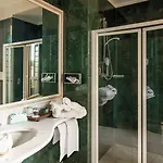 Hotel Victoria & Iside 4*