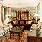 Hotel Victoria & Iside 4*