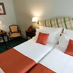 Victoria & Iside Hotel 4*