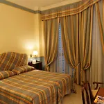Victoria & Iside 4*