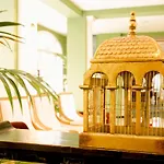 Hotell Victoria & Iside