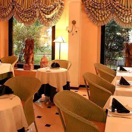 Victoria & Iside Hotel