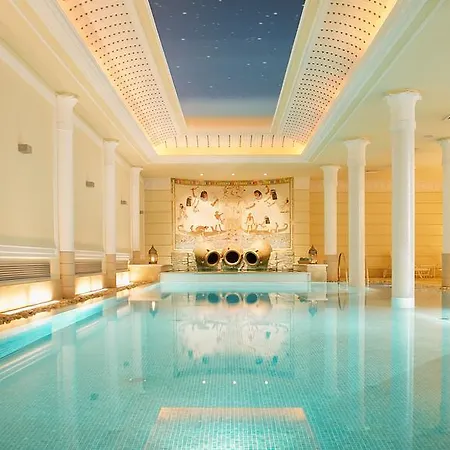 Victoria & Iside Hotel